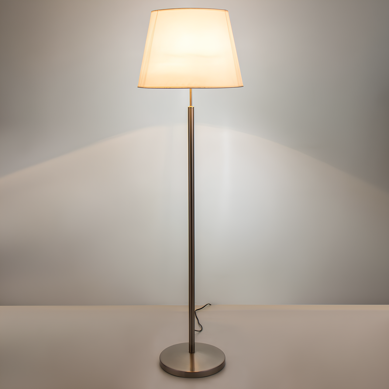 Торшер Svet с плиссированным абажуром под лампу Е27 Сатиновый/Белый (SWT-3510/BASE+SHADE SN) - фото 3 Торшер Svet с плиссированным абажуром под лампу Е27 Сатиновый/Белый (SWT-3510/BASE+SHADE SN) - фото 3