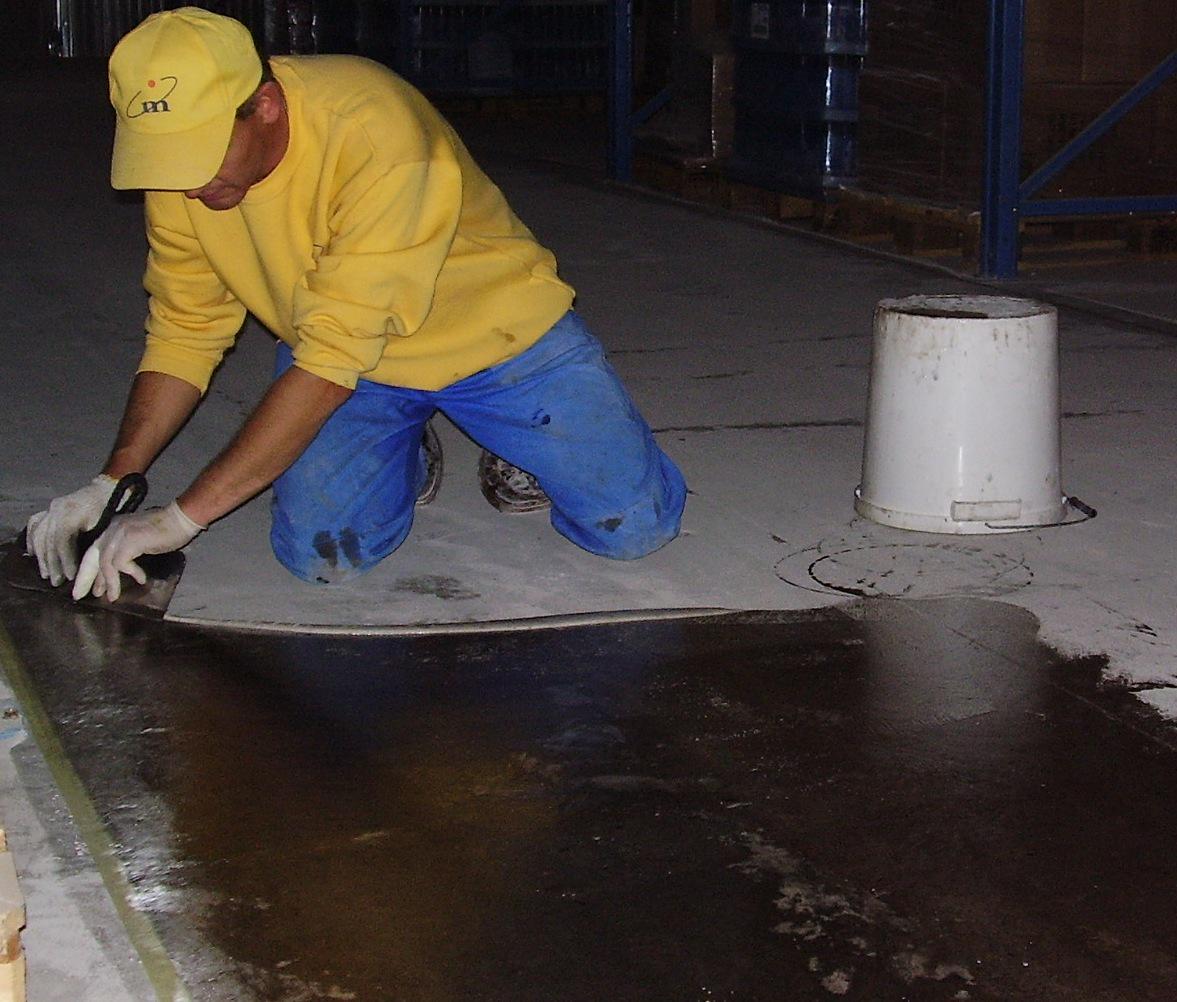 Епоксидна смола КЕ Slab-521 3,75 кг Прозорий (SL52103750) - фото 9 Епоксидна смола КЕ Slab-521 3,75 кг Прозорий (SL52103750) - фото 9