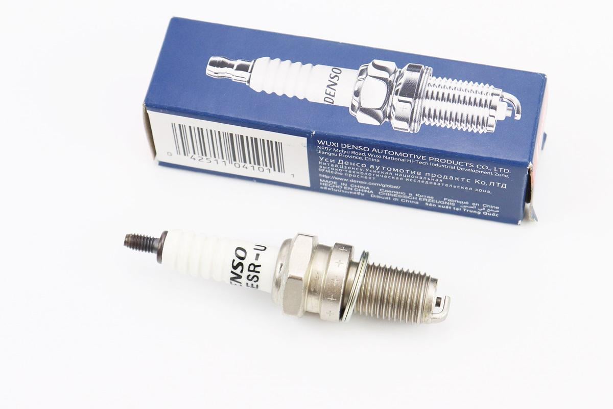 Свеча зажигания 4Т X24ESR-U M12-L19 с резистором CG/CB/CH250/YP250 (301660)