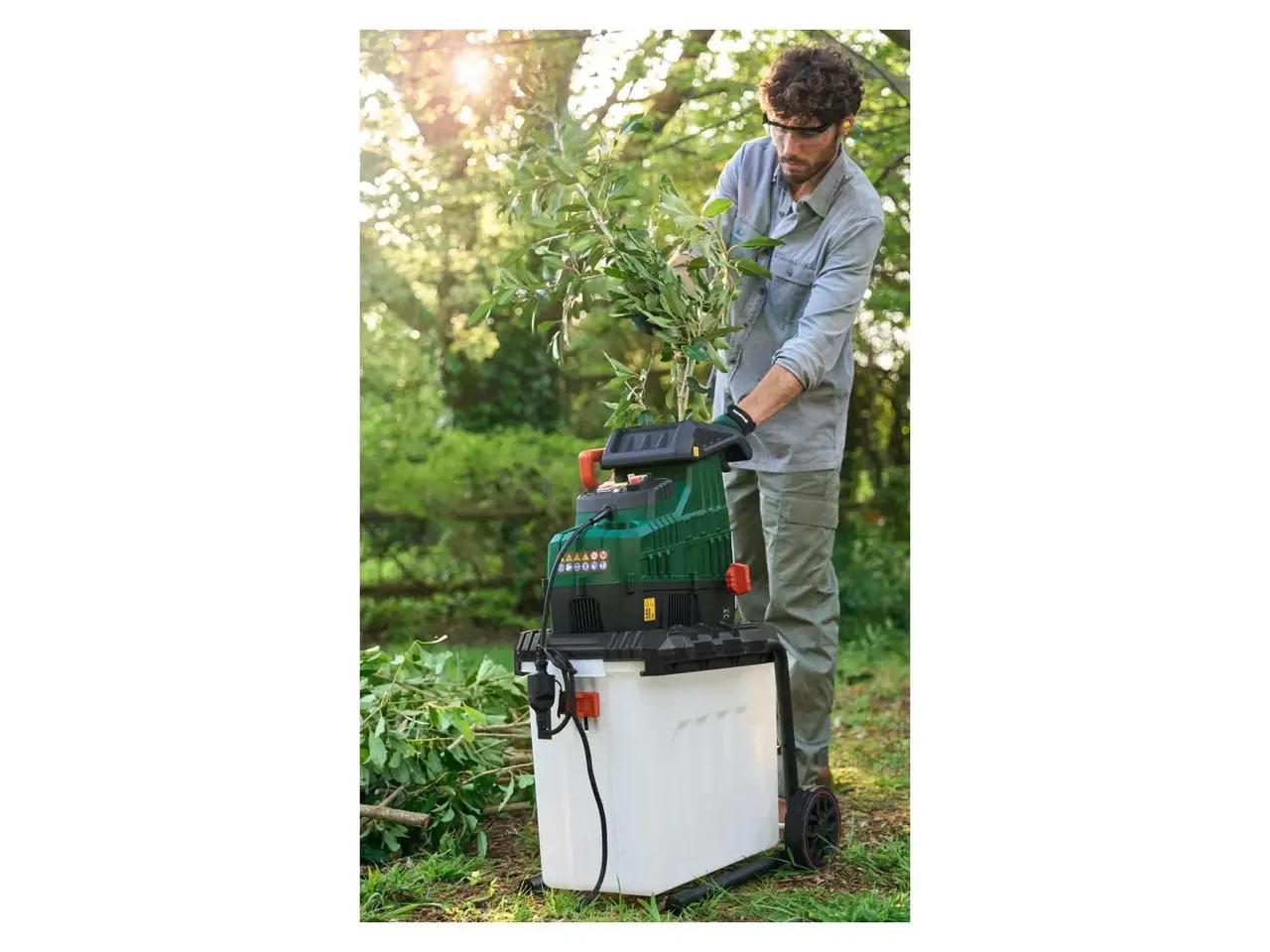 Измельчитель веток PARKSIDE 2800 Вт (101000) - фото 9 Измельчитель веток PARKSIDE 2800 Вт (101000) - фото 9