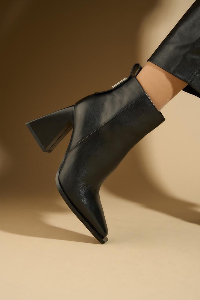 Ботильйони жіночі Fabio Monelli р. 37 Чорний (180659) - фото 3 Ботильйони жіночі Fabio Monelli р. 37 Чорний (180659) - фото 3