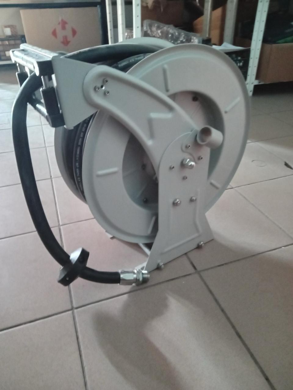 Котушка з автоматичним втягуванням шланга для дизельного пального Adblue HOSE REELS для шланга 3/4 - фото 4 Котушка з автоматичним втягуванням шланга для дизельного пального Adblue HOSE REELS для шланга 3/4 - фото 4