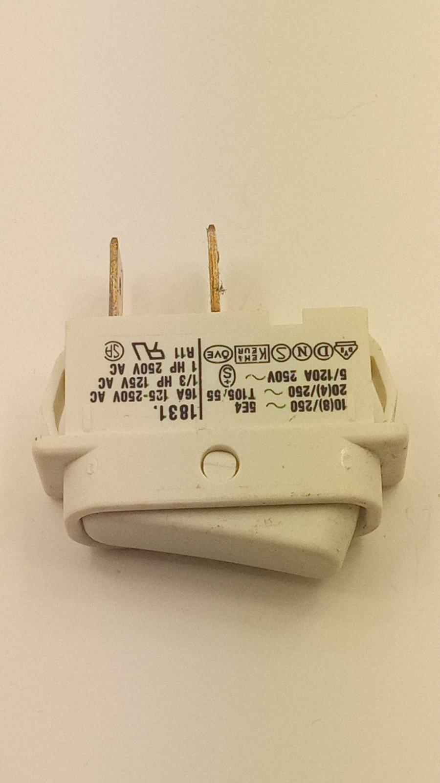 Вимикач 1831.8111 2pin 16A-250V (09944)