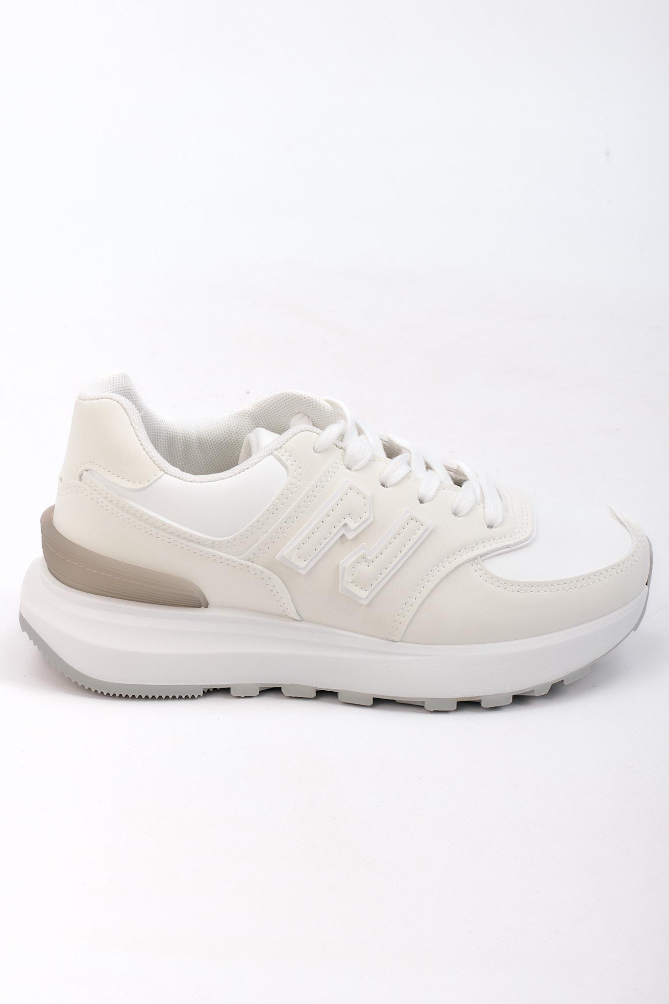 Кроссовки женские Fashion 347287 на рельефной платформе р. 39 Белый (347287_39)