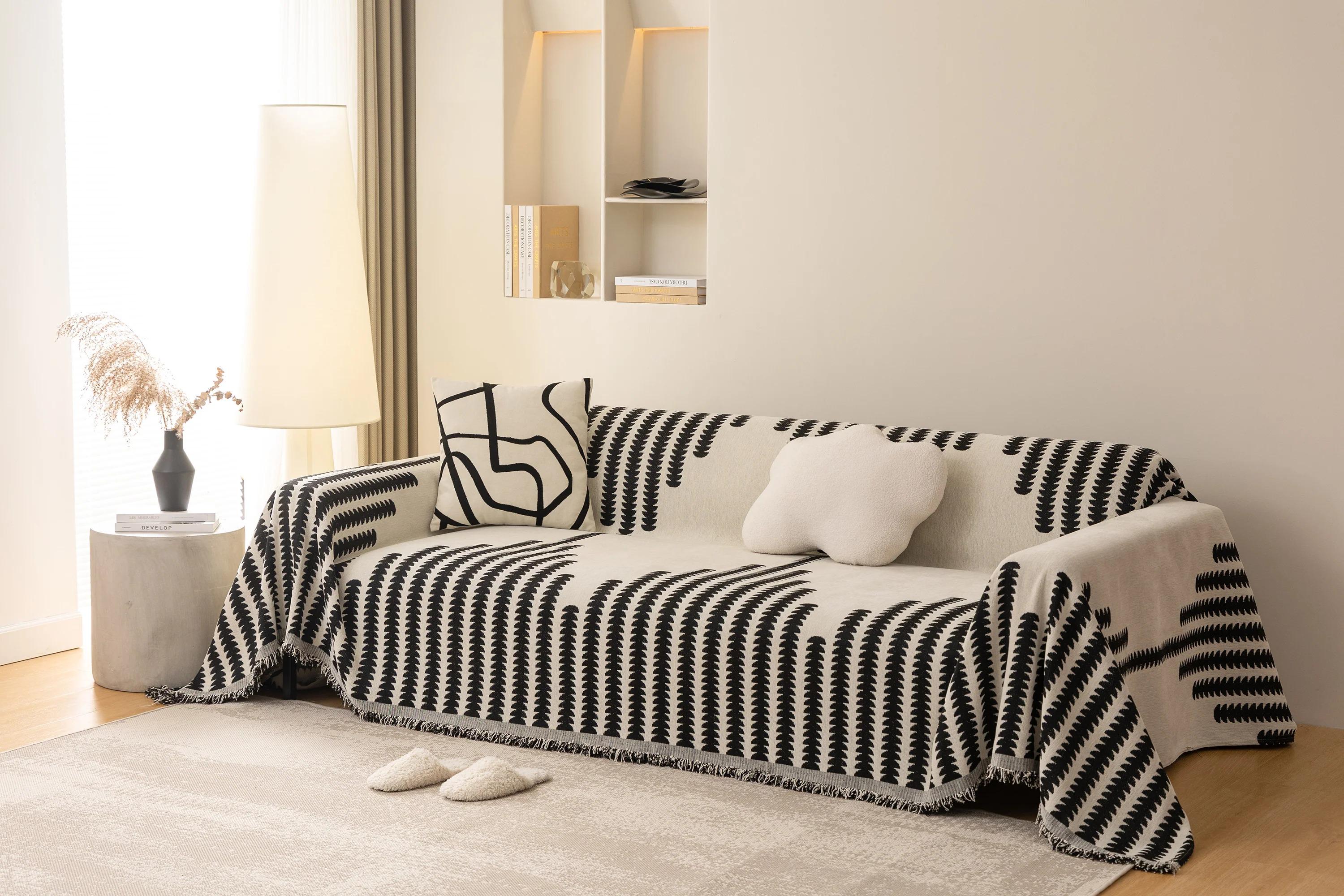 Плед покрывало на диван и кровать для мягкой мебели с узором 180х230 см Бело-черный - фото 5