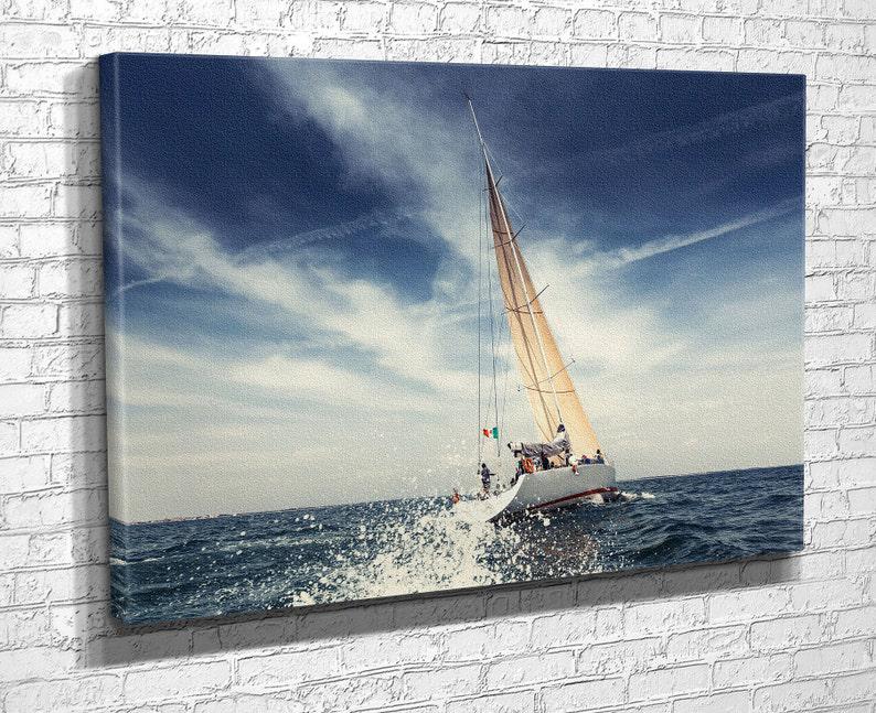 Картина для интерьера Яхта 51x34 см (84(7