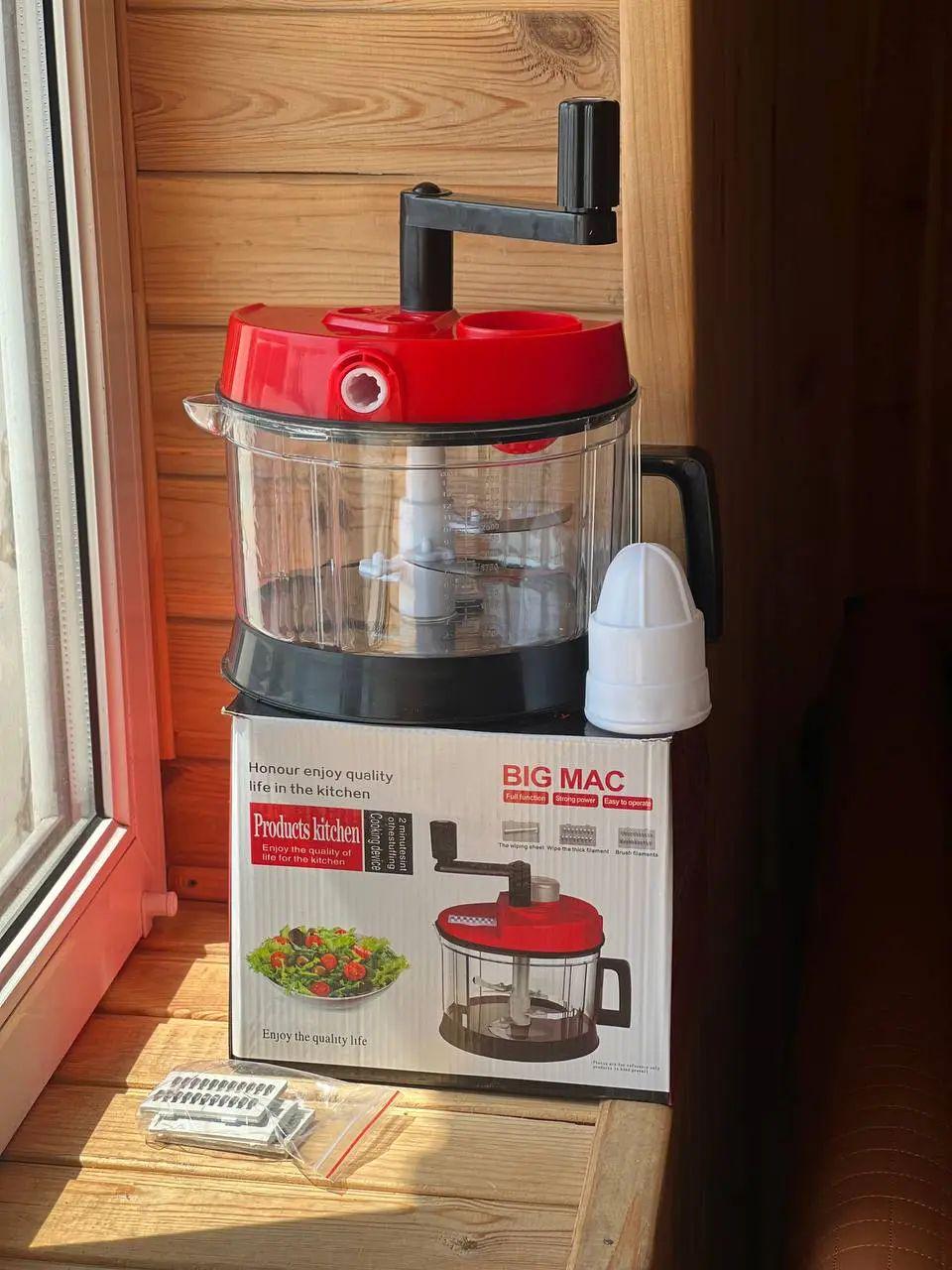 Овощерезка-измельчитель BIG MAC Hand cranked vegetable slicer AND LY-974 с лезвиями из нержавеющей стали (opt-104535) Овощерезка-измельчитель BIG MAC Hand cranked vegetable slicer AND LY-974 с лезвиями из нержавеющей стали (opt-104535)
