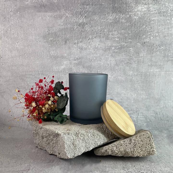 Стакан матовый с бамбуковой крышкой Серый (1522) Стакан матовый с бамбуковой крышкой Серый (1522)