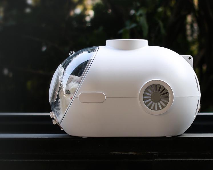 Сумка-переноска для собак і кішок з вентиляцією та підсвіткою пластикова 49х32х30 см Білий (9491399) - фото 3