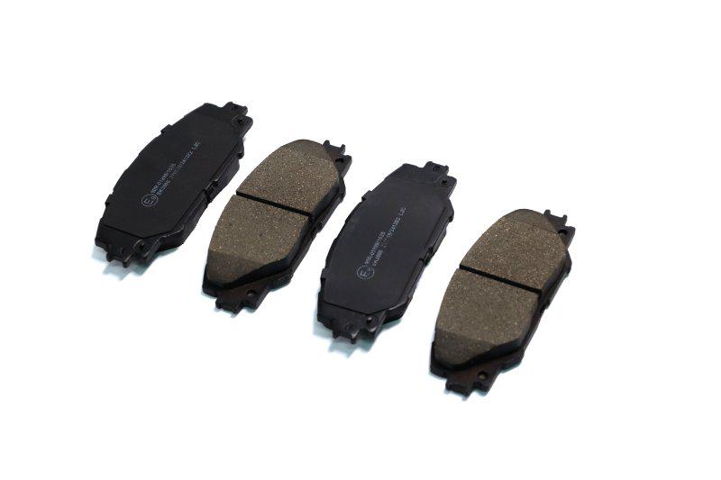 Колодки тормозные дисковые LPR Toyota RAV 4 передние (05P1282)