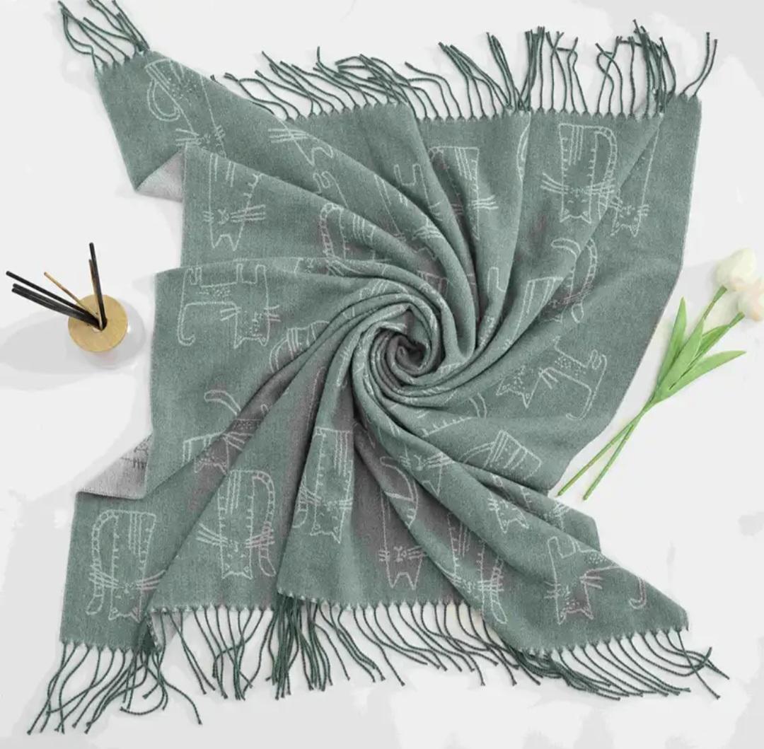 Шарф квадратний теплий Зелено-сірий (00044) - фото 1 Шарф квадратний теплий Зелено-сірий (00044) - фото 1