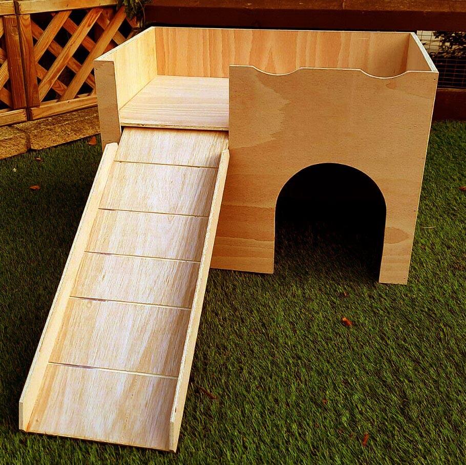 Домик для кроликов из дерева Квина Карри (ДКР-000903)