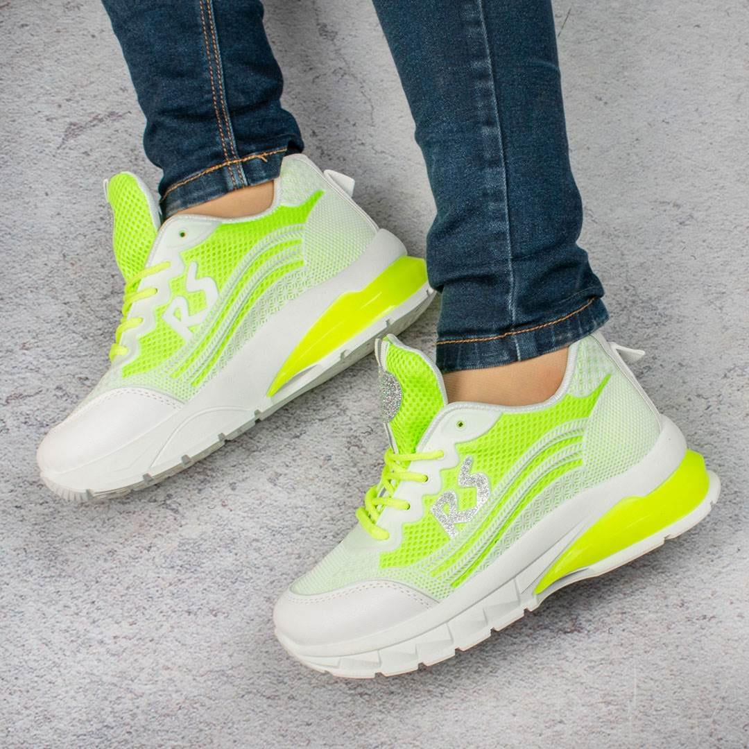 Кроссовки женские Fashion 330432 р. 38 23,5 см