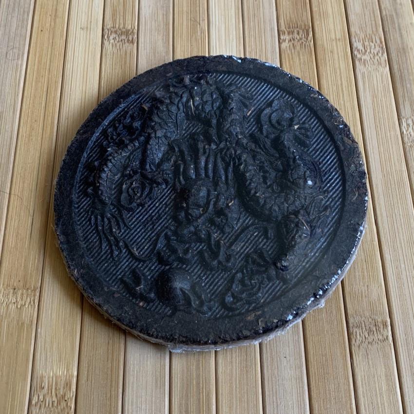 Чай коллекционный Да Хун Пао Дракон и Луна прессованный 100 г