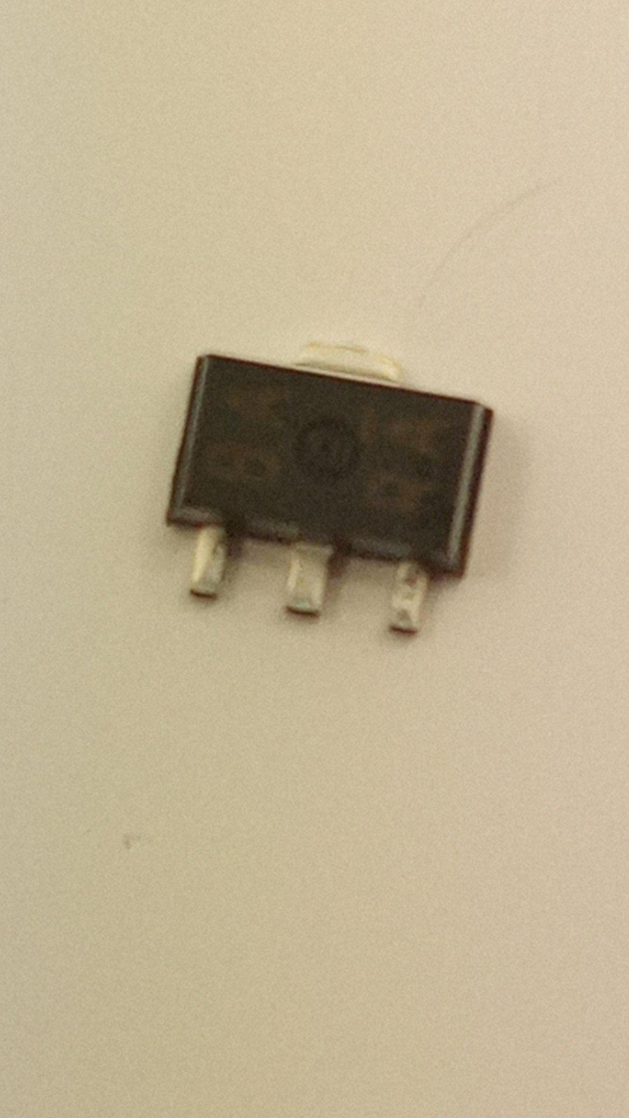Транзистор 2SB1132 smd (18306)