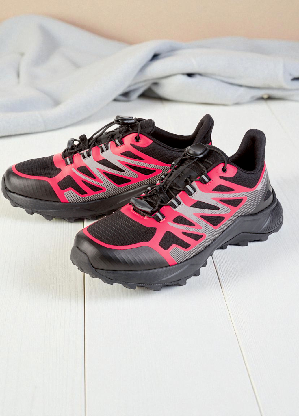 Кроссовки трекинговые женские Crivit Waterproof р. 39 Черный (7884) - фото 6 Кроссовки трекинговые женские Crivit Waterproof р. 39 Черный (7884) - фото 6