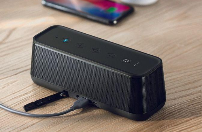 Портативна колонка Anker Soundcore Pro Plus NFC 25W IPX4 (1529651018)