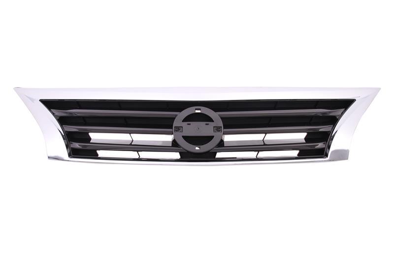 Решетка передняя + хромированная Nissan Altima (CP NS-ALT-13-1850)