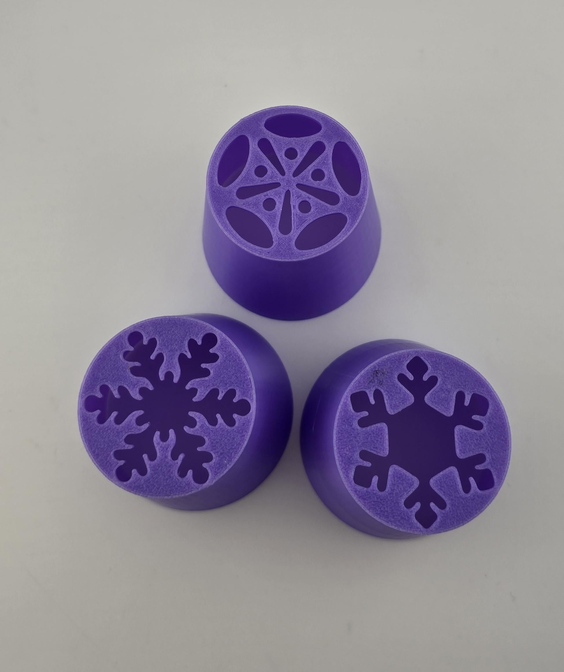 Комплект насадок для изготовления цветов из зефира 3 шт. (2050)