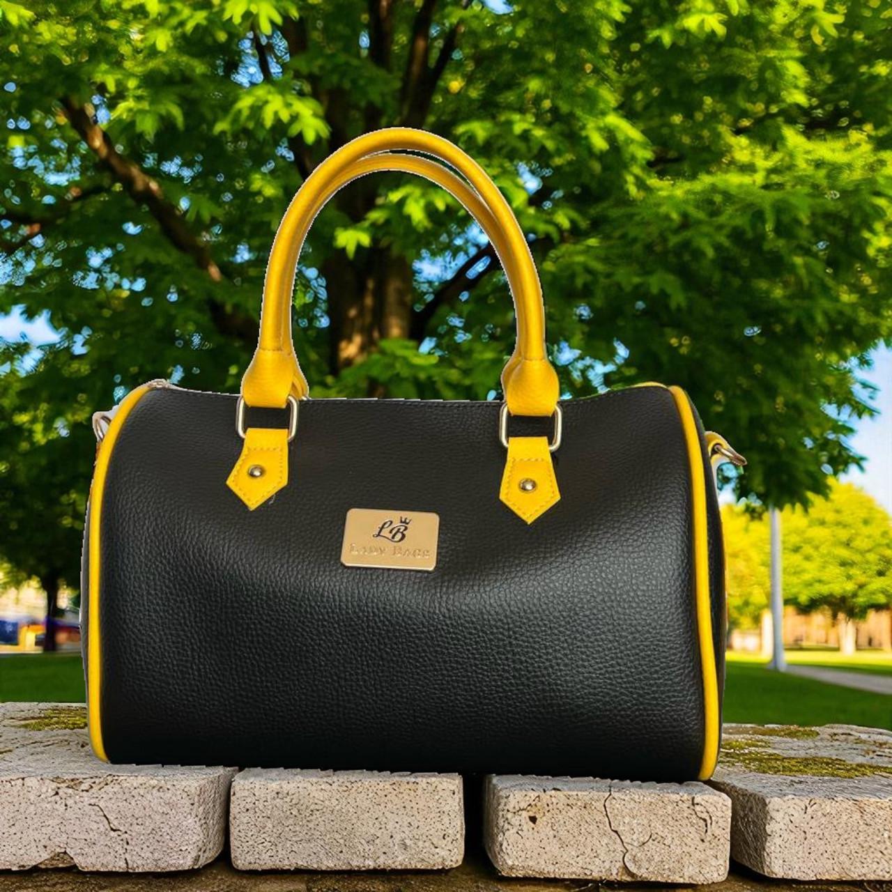 Сумка бочонок женская через плечо большая вместительная с плечевым ремнем экокожа 32х21х19 см Черный с желтым - фото 2 Сумка бочонок женская через плечо большая вместительная с плечевым ремнем экокожа 32х21х19 см Черный с желтым - фото 2