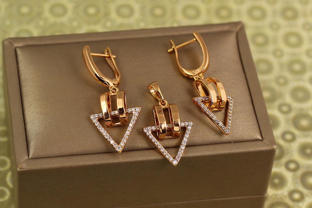 Набор Xuping Jewelry Золотой треугольник стиля (31214120)