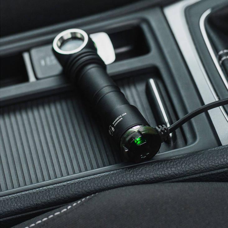 Мультифонарь Armytek Wizard C2 Pro v4 Magnet USB+ABM01+18650 XHP50.2 White - фото 10