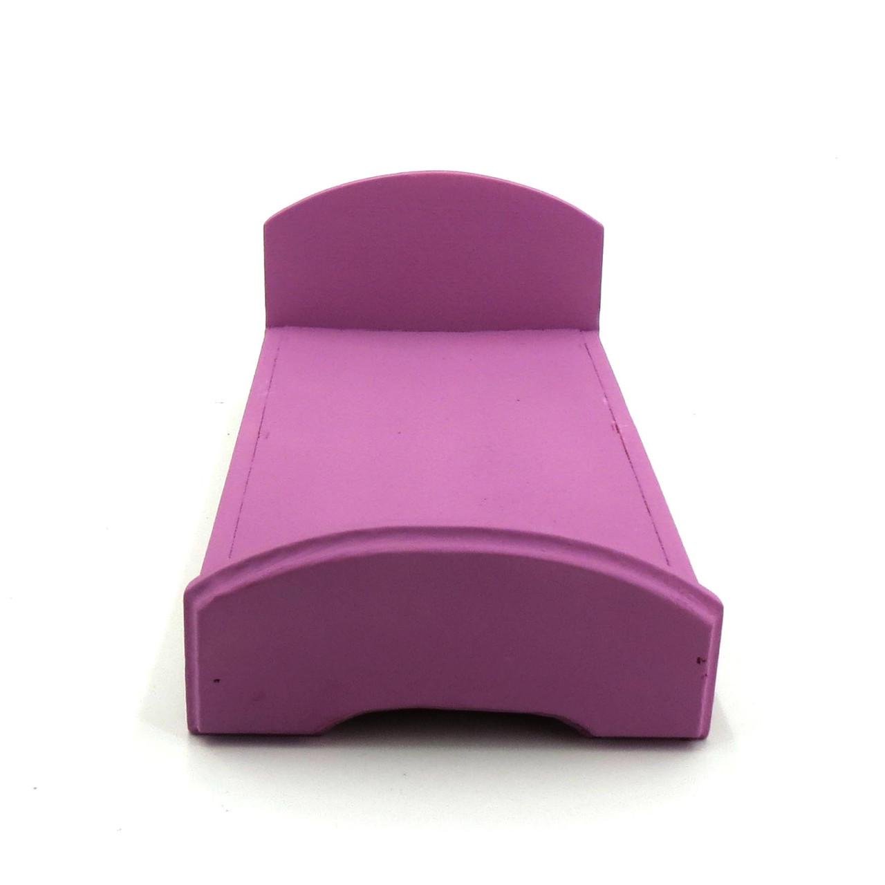 Кровать для кукол из дерева Аврора Флокс (КРТ-000655) - фото 7 Кровать для кукол из дерева Аврора Флокс (КРТ-000655) - фото 7