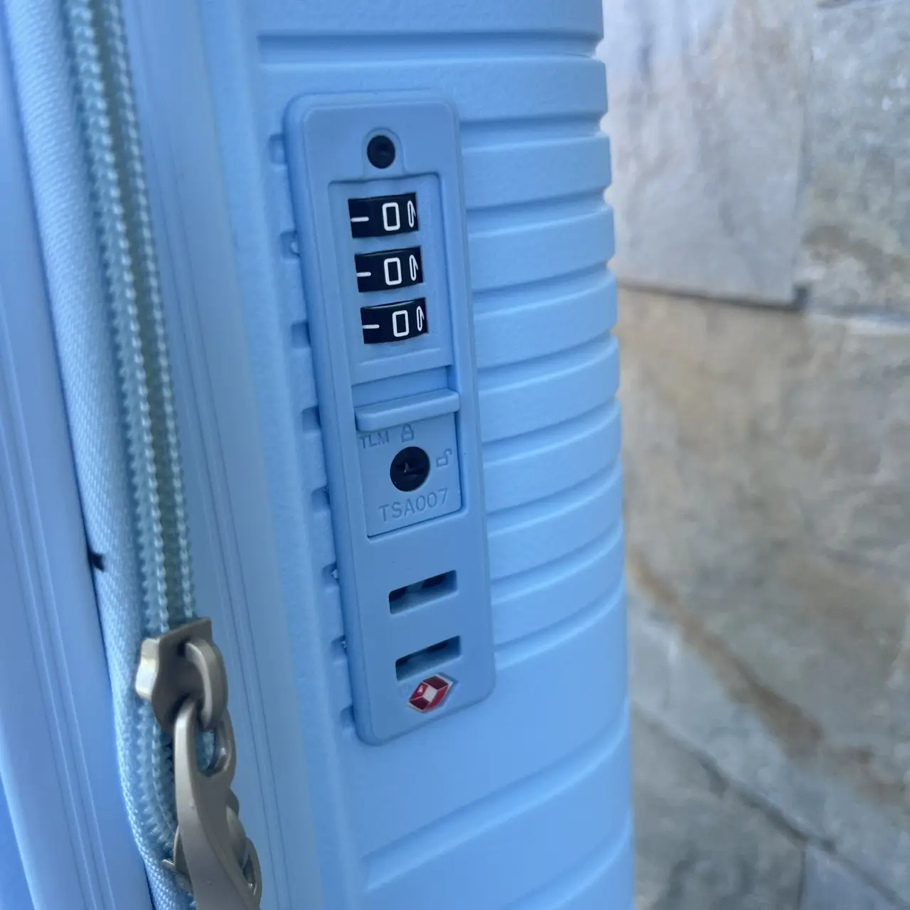 Чемодан дорожный Bloom 170639 л S Голубой - фото 5 Чемодан дорожный Bloom 170639 л S Голубой - фото 5