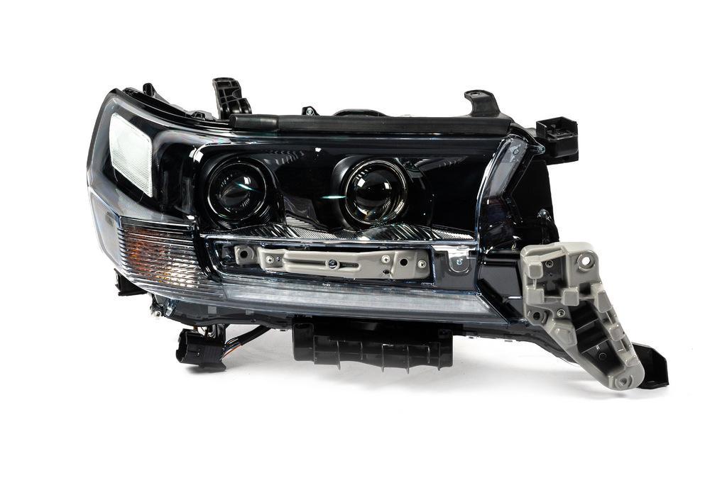 Передняя фара правая 2016-2024 Executive для Toyota Land Cruiser 200 (125614)