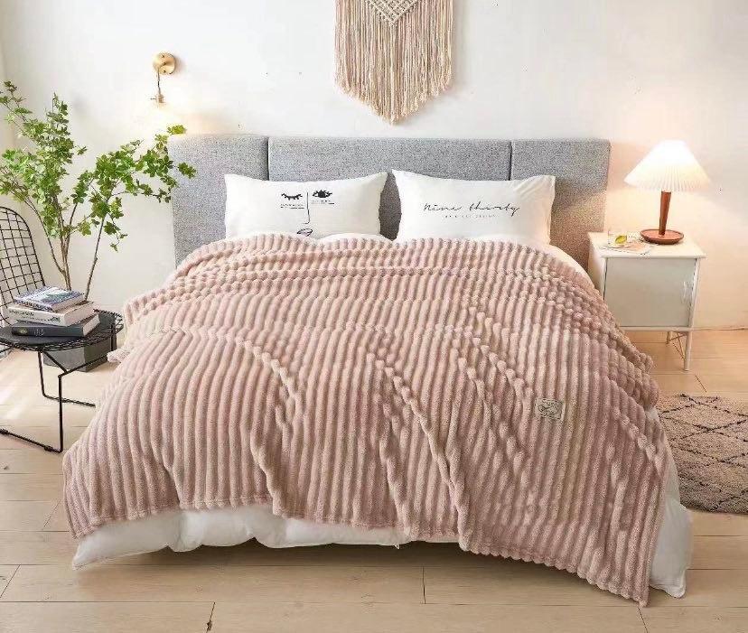 Плед-покрывало Koloco Велюр Шарпей 200x230 см Светло-розовый (16-167-5)