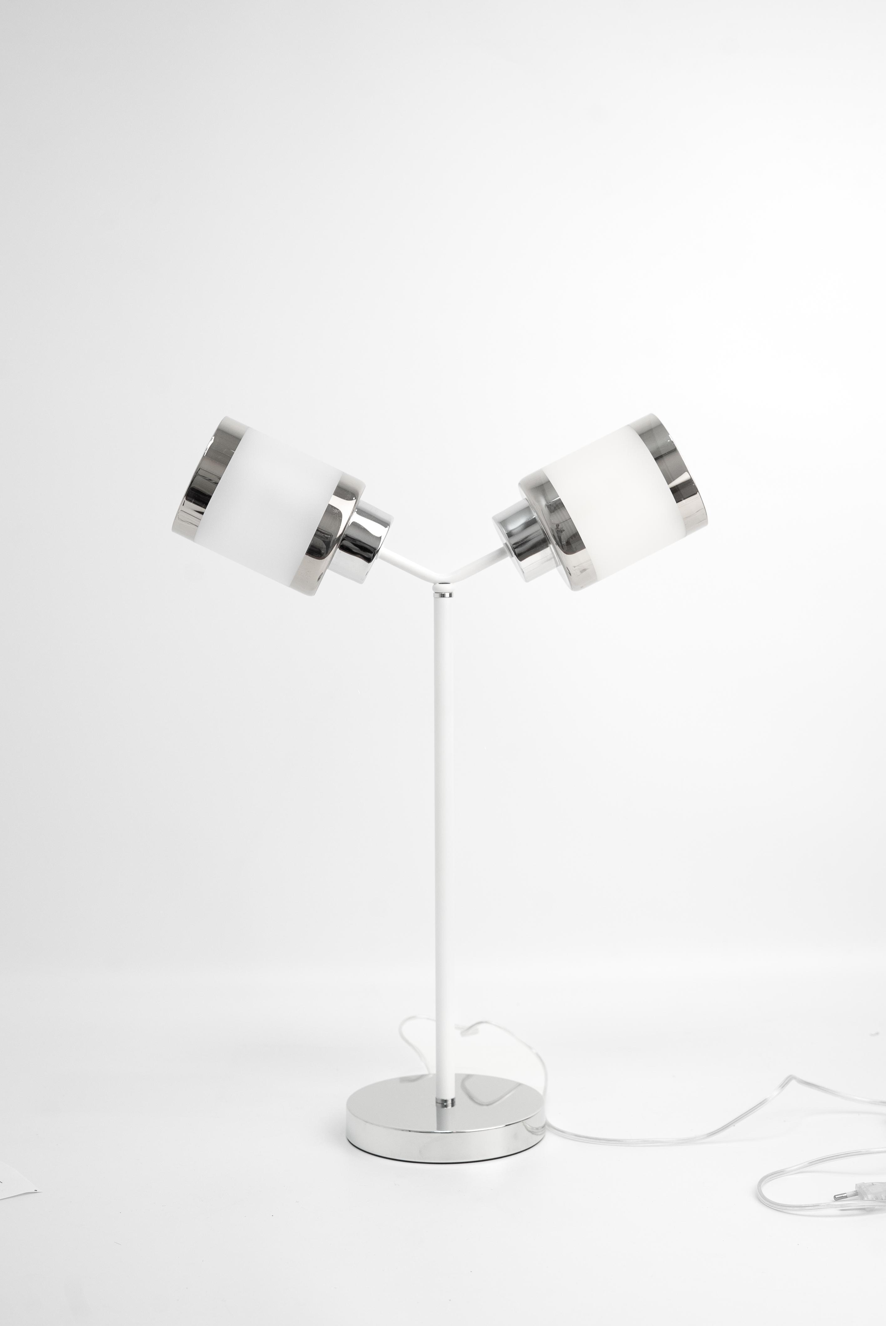 Настольная лампа Brille LK-734T/2 E27 WH+CH (29-446)