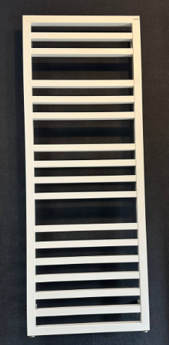 Полотенцесушитель дизайнерский Runtal Quarus QR 808x450 мм Белый - фото 5