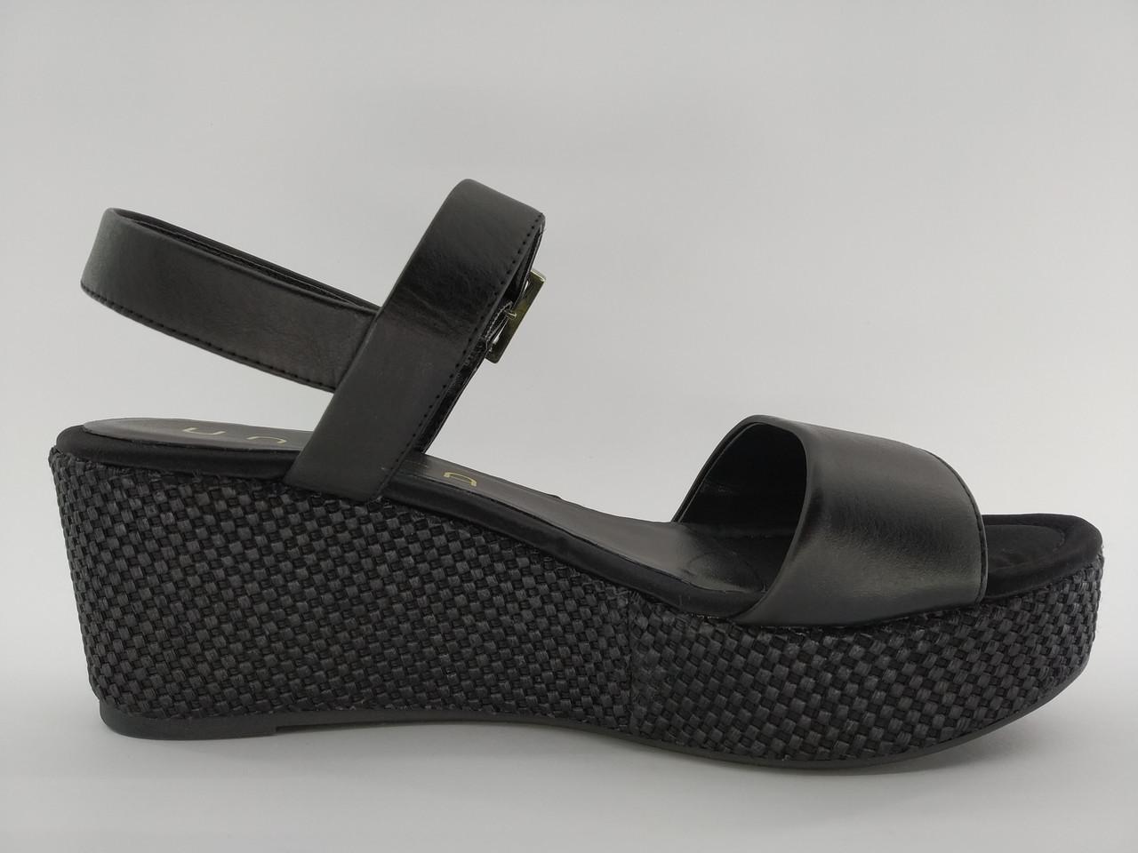 Босоніжки жіночі шкіряні на танкетці Unisa №039 р. 36/23 см Чорний (561626564) - фото 2 Босоніжки жіночі шкіряні на танкетці Unisa №039 р. 36/23 см Чорний (561626564) - фото 2