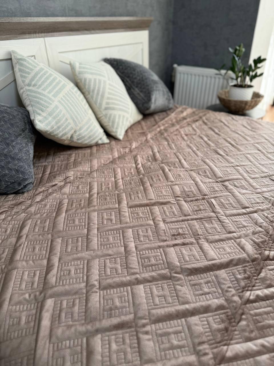 Плед велюровый Макси 230х260 см Светло-коричневый (14071267) - фото 4 Плед велюровый Макси 230х260 см Светло-коричневый (14071267) - фото 4