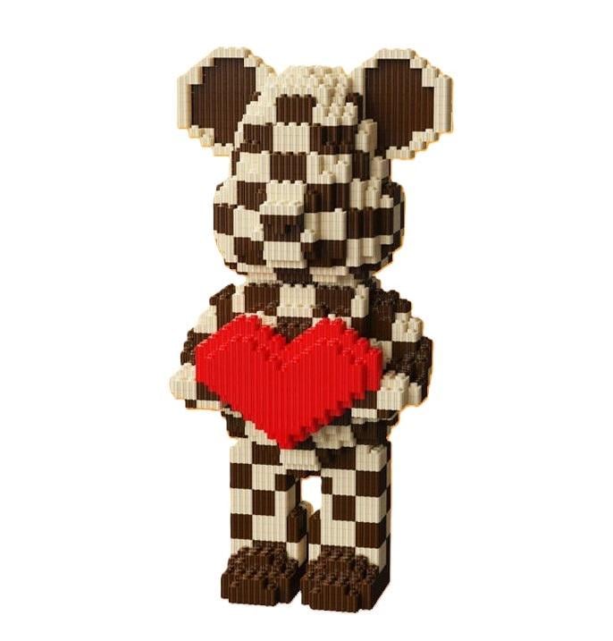 Конструктор Magic Blocks 3D Bearbrick Мишка с сердцем шахматный 30 см/1580 дет. (1000-ZB-607)
