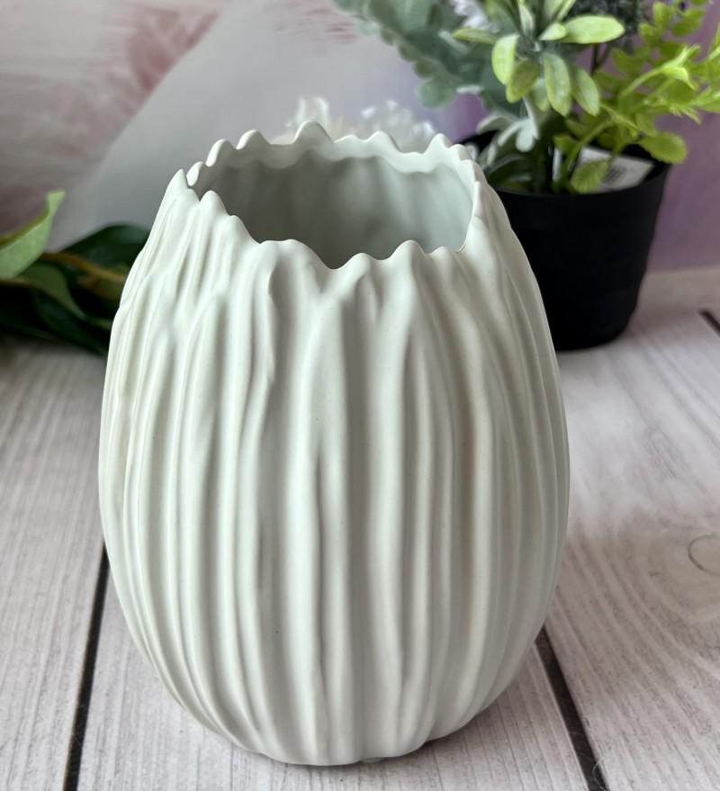 Ваза керамическая VIVA Plume 15 см White (10976532)