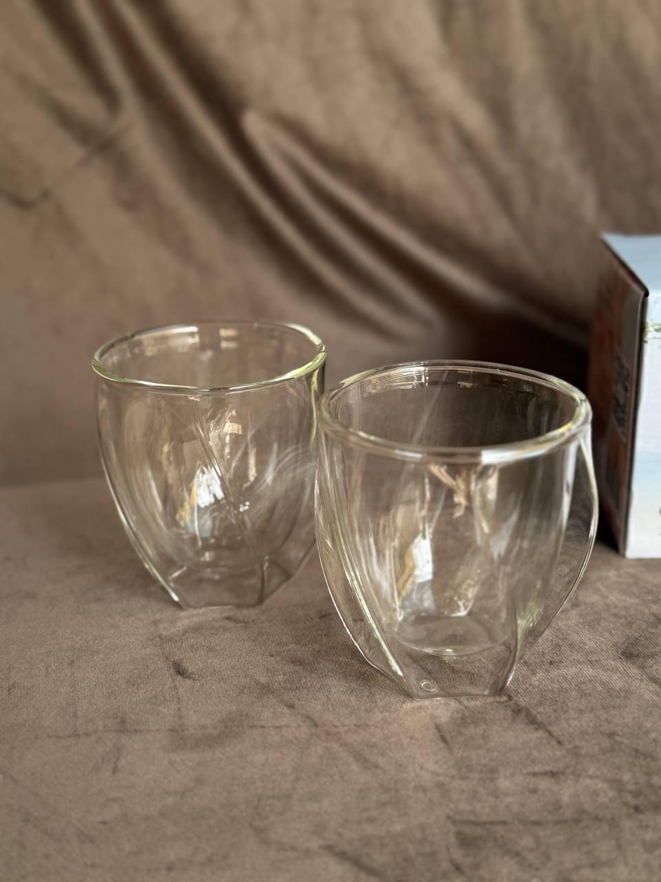 Набор низких стаканов с двойным дном Vittora TILT боросиликатное стекло 220 мл 2 шт. Прозрачный (VT-5411-220) - фото 2 Набор низких стаканов с двойным дном Vittora TILT боросиликатное стекло 220 мл 2 шт. Прозрачный (VT-5411-220) - фото 2