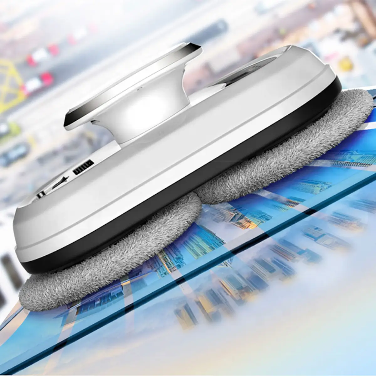 Робот для миття вікон з вакуумним кріпленням/пультом та страхувальним тросом RMO-9001 - фото 3 Робот для миття вікон з вакуумним кріпленням/пультом та страхувальним тросом RMO-9001 - фото 3