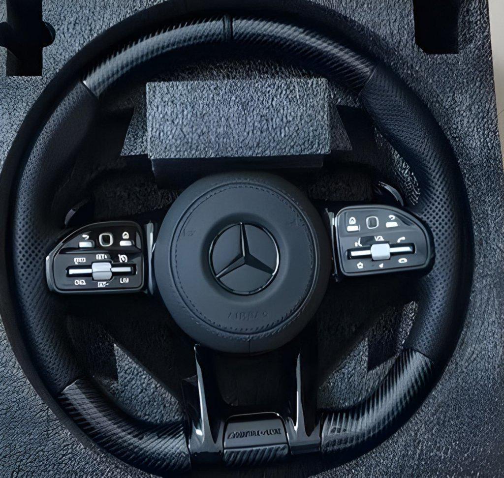 Руль AMG 2018-Style Карбон черные кнопки 3pin GBT для Mercedes S-сlass W222 Черный Руль AMG 2018-Style Карбон черные кнопки 3pin GBT для Mercedes S-сlass W222 Черный