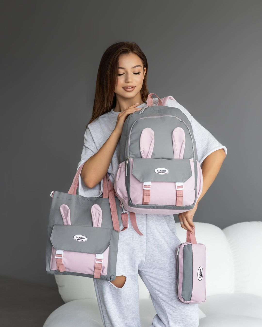 Школьный рюкзак для девочки Ушки 3в1 5-11 класс Серо-Розовый (27668039) - фото 3