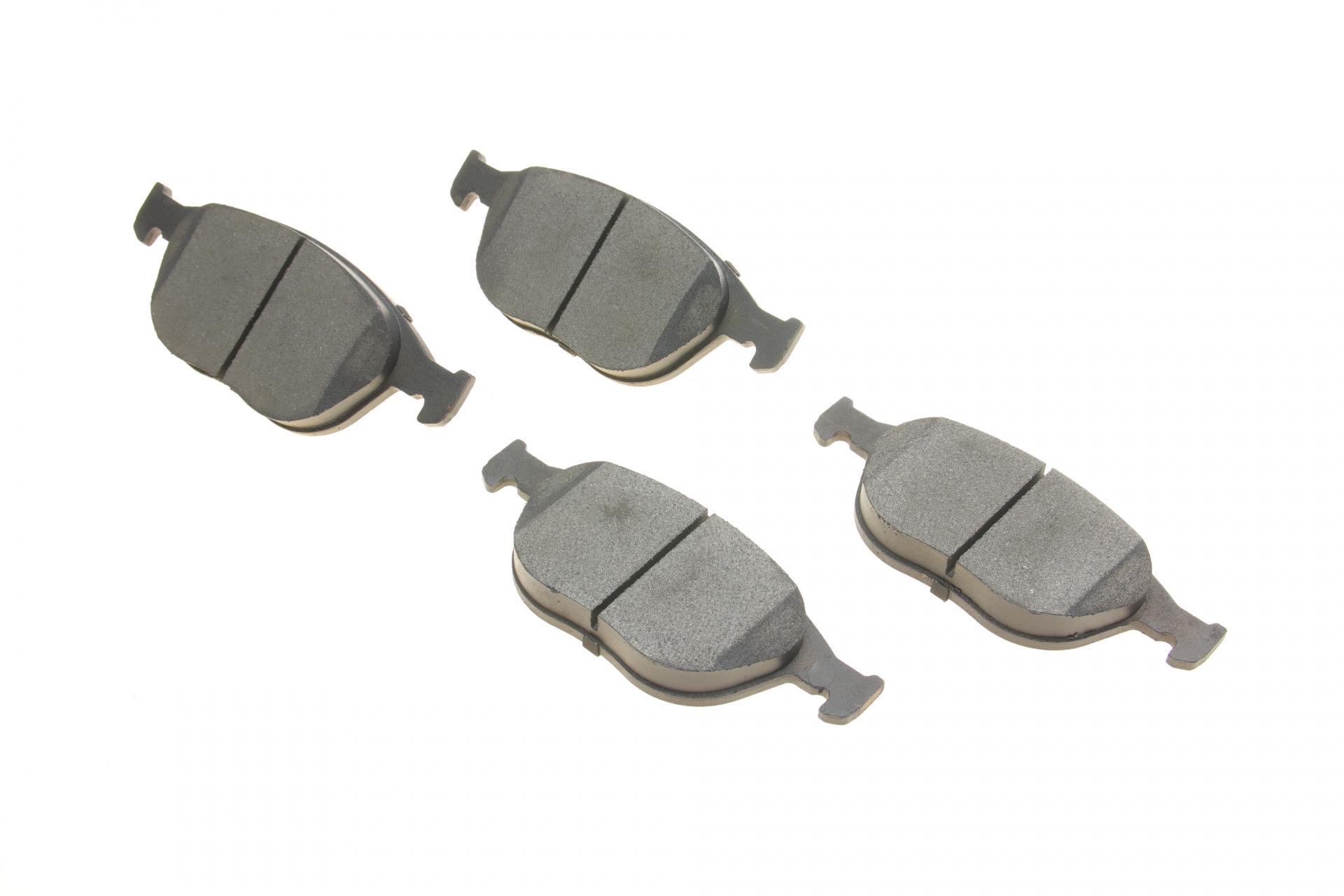 Тормозные колодки передние SOLGY для Ford Connect 02- (209042)