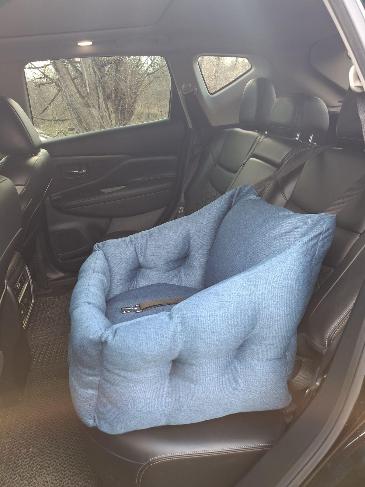 Крісло для собак в авто Huge and Tiny 50x45 см Синій (25590416) - фото 2 Крісло для собак в авто Huge and Tiny 50x45 см Синій (25590416) - фото 2