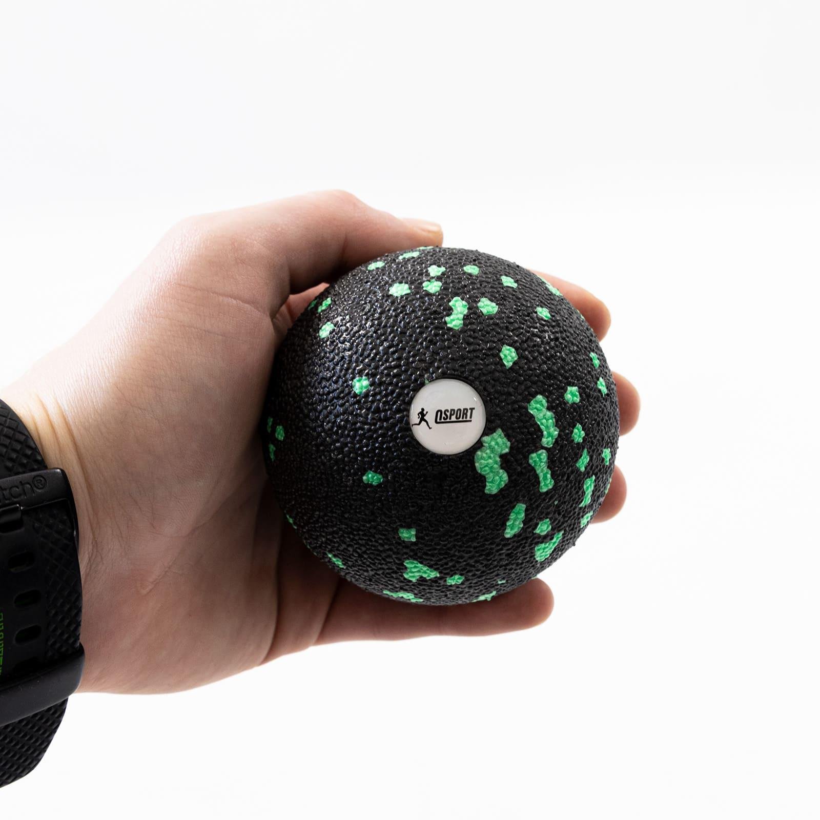 Набор массажный для йоги и фитнеса OSPORT EPP 4в1 массажный валик/йога ролл/массажный мяч МФР Черно-зеленый (OF-0282) - фото 8 Набор массажный для йоги и фитнеса OSPORT EPP 4в1 массажный валик/йога ролл/массажный мяч МФР Черно-зеленый (OF-0282) - фото 8