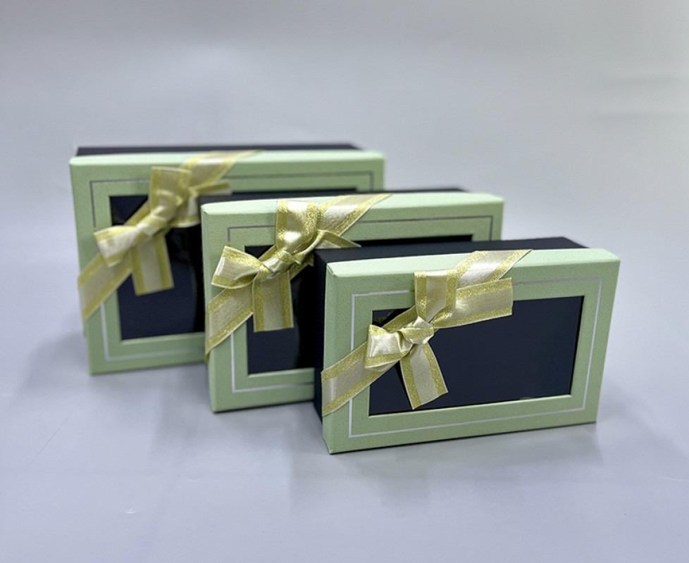 Коробка подарочная 3 шт. 23х16х10/21х14х8/19х12 см (R33280G)