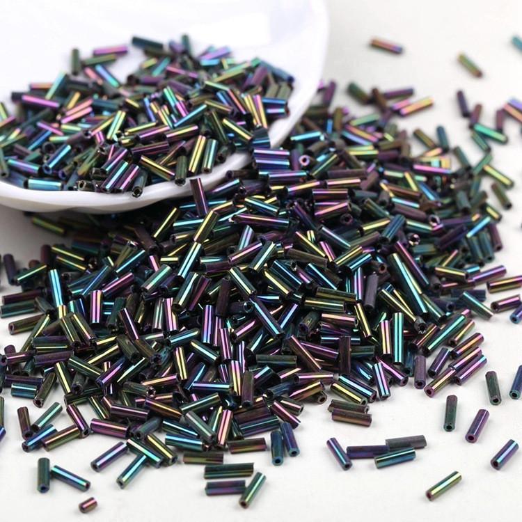 Бисер стеклярус блестящий 2х6 мм 50 г Радужный (БР0206с52)