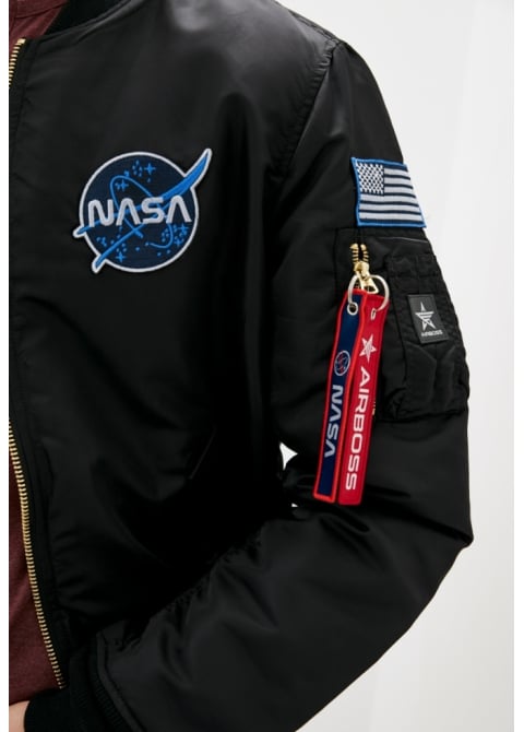 Куртка-бомбер Airboss MA-1 NASA 2XL Черный (27721) - фото 4 Куртка-бомбер Airboss MA-1 NASA 2XL Черный (27721) - фото 4