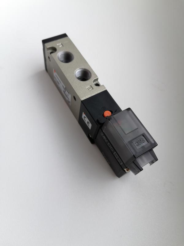 Пневматичний соленоїдний клапан SMC EVZ5123-5MOZ-01F-Q - фото 3 Пневматичний соленоїдний клапан SMC EVZ5123-5MOZ-01F-Q - фото 3