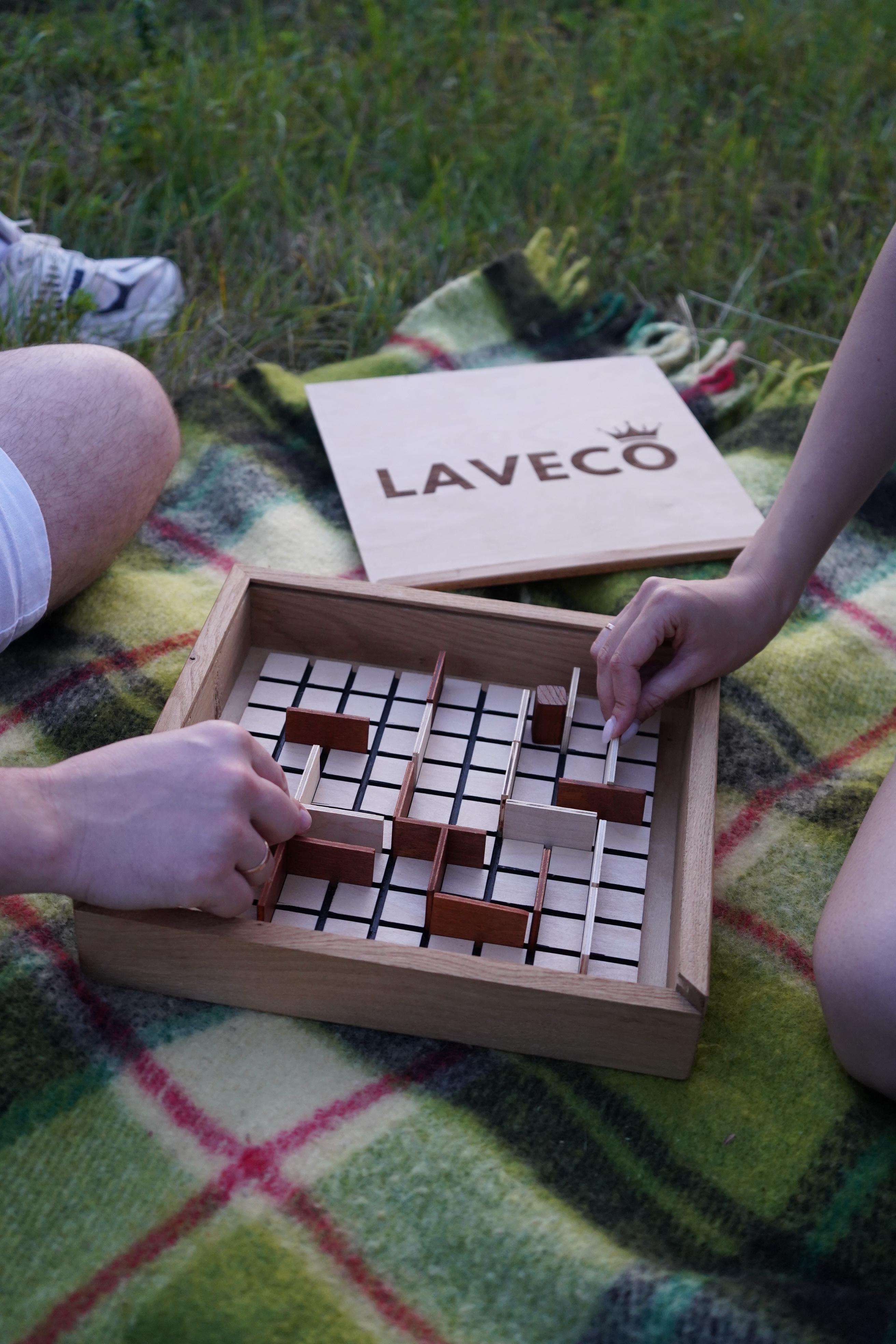 Настільна гра дервʼяна Коридор 30х30х6 см (29614112) - фото 8 Настільна гра дервʼяна Коридор 30х30х6 см (29614112) - фото 8