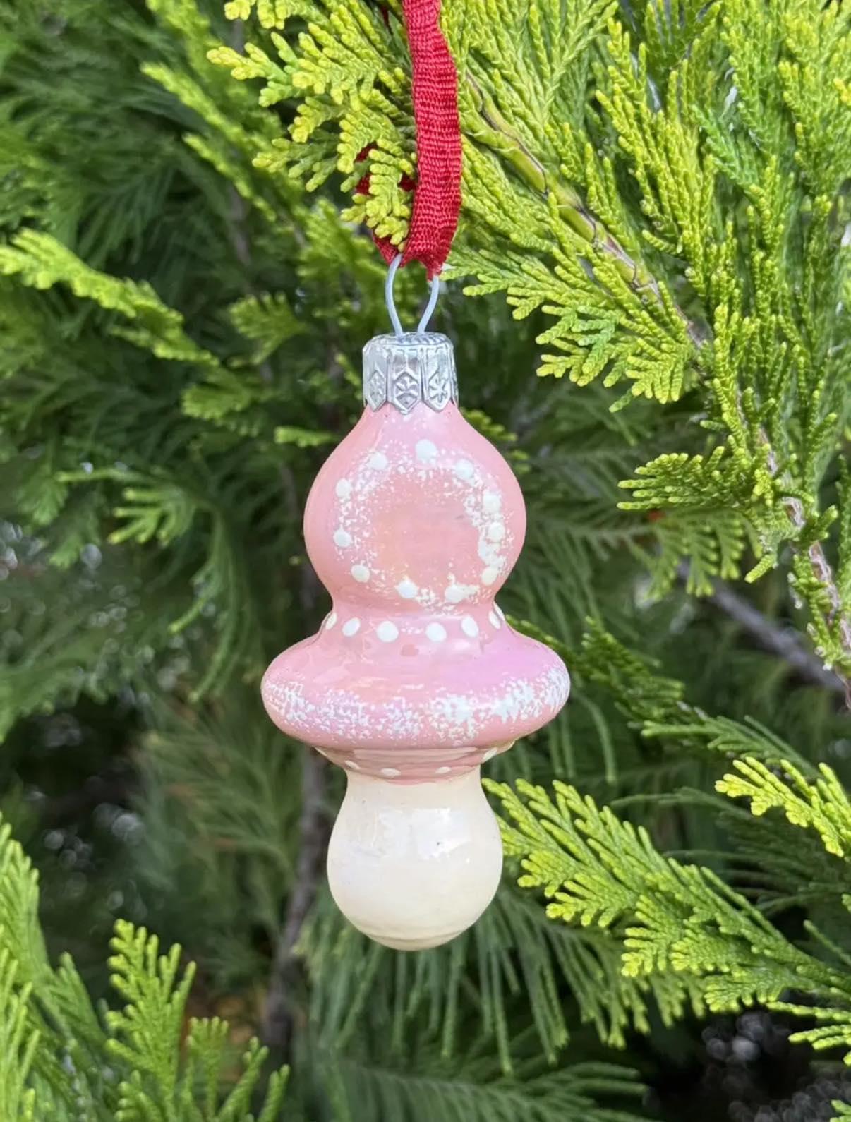 Іграшка ялинкова формована Соска Пустушка Рожевий Іграшка ялинкова формована Соска Пустушка Рожевий