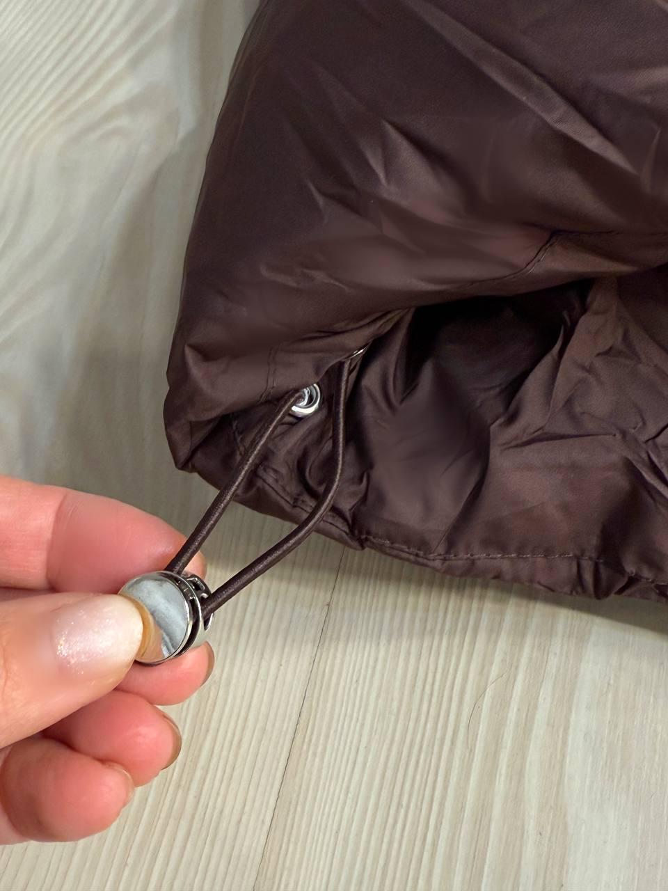 Куртка женская LADY YEP 10036 парка пуф оверсайз с капюшоном р. 44 Коричневый (5580) - фото 9 Куртка женская LADY YEP 10036 парка пуф оверсайз с капюшоном р. 44 Коричневый (5580) - фото 9